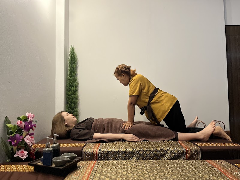 Sukjai Massage & Spa 304 Amphoe Si Maha Phot - Day Spa in Amphoe Si Maha Phot