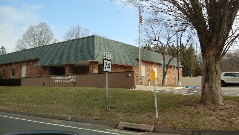 Sullivan Ave South Windsor - Day Spa in South Windsor