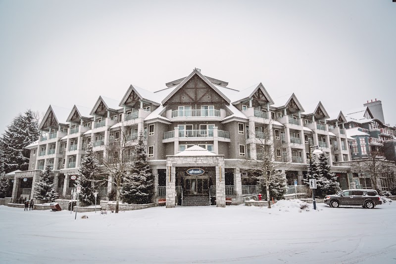 Summit Lodge Boutique Hotel by Paradox Whistler - Resort Spa in Whistler