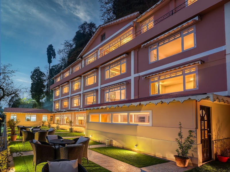 Summit Oakden Resort & Spa, Darjeeling - Resort Spa in Darjeeling