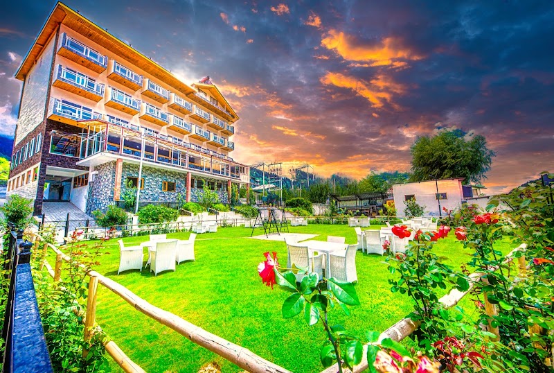 Sun Park Boutique & Spa, Prini, Manali - Resort Spa in Manali