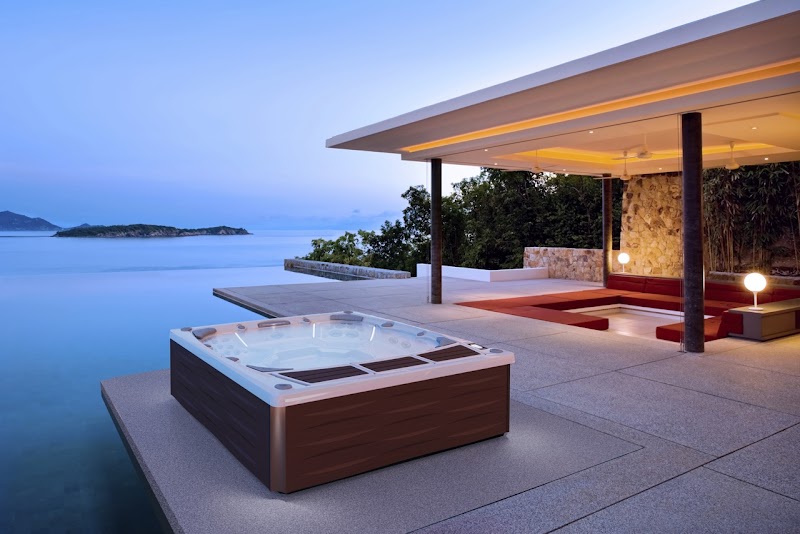 Sundance Spas Lyon Tassin-la-Demi-Lune - Day Spa in Tassin-la-Demi-Lune