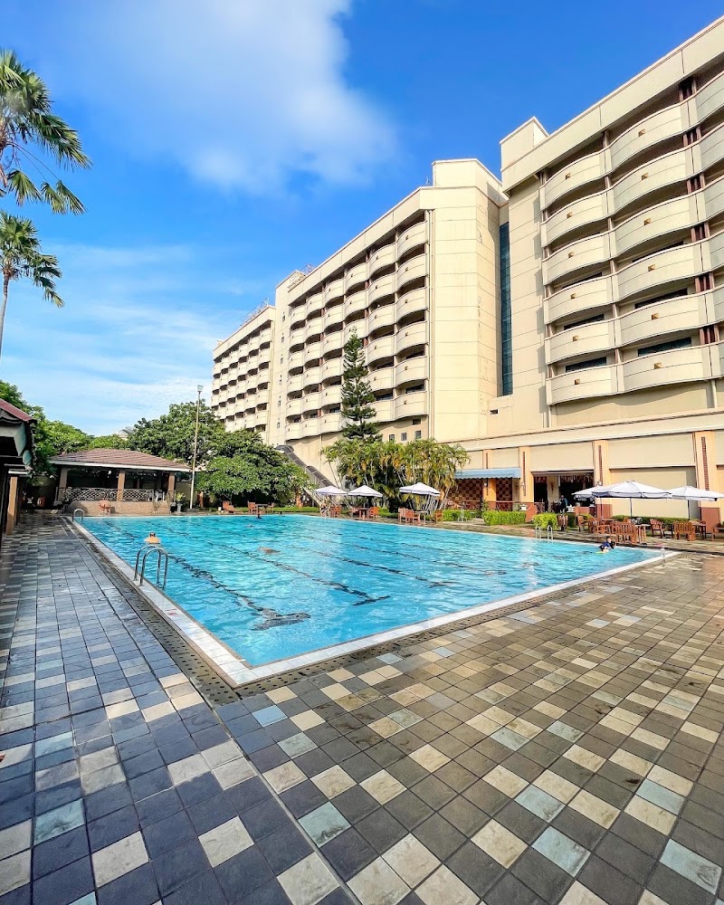 Sunlake Waterfront Resort & Convention Jakarta - Resort Spa in Jakarta