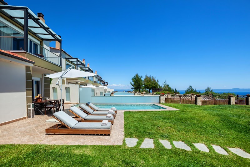 Sunny Villas Resort & Spa Hanioti Halkidiki - Resort Spa in Halkidiki