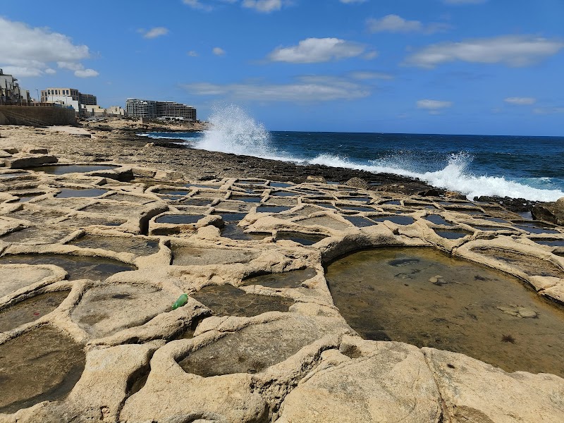 Swimming Place Xgħajra - Thermal Spa in Xgħajra