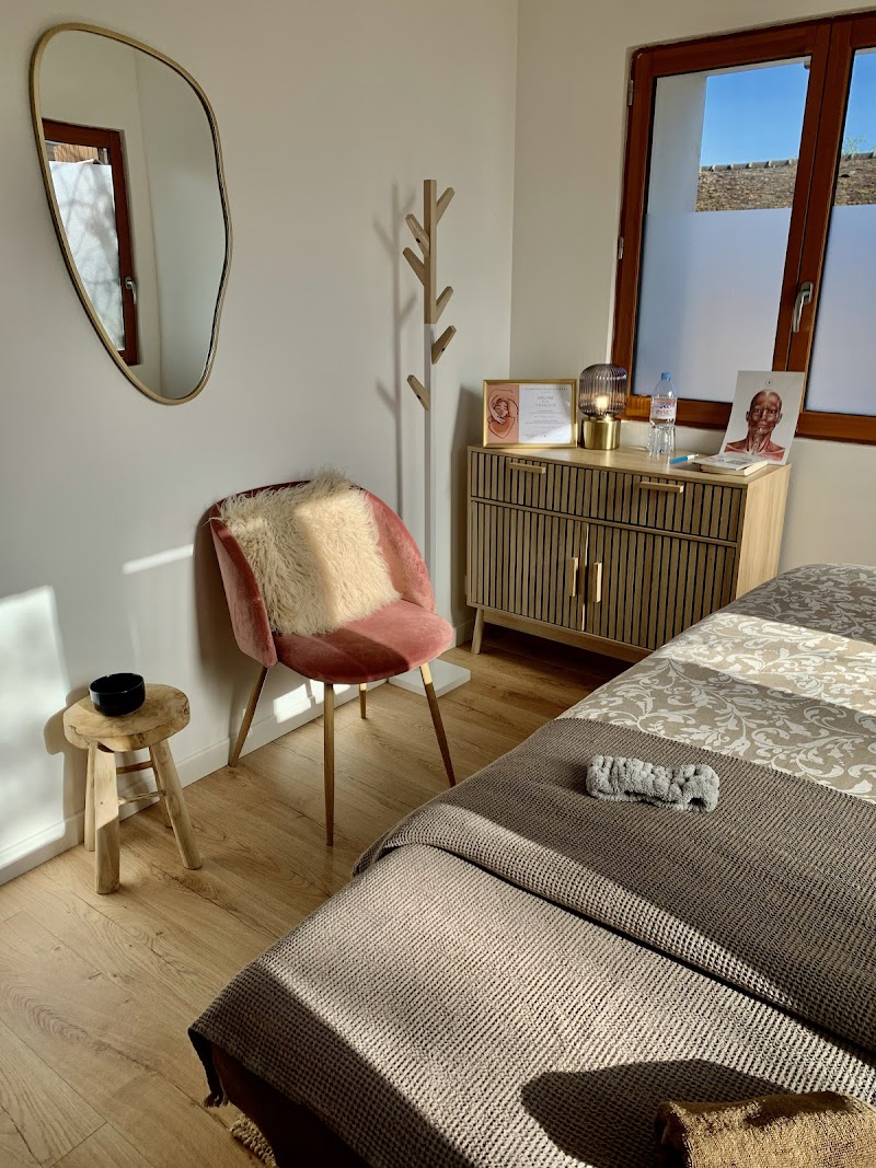 Sylvie Facialiste - Massage Kobido - Beauté Holistique - Soins du visage - bien-être - lifting naturel Seine-Port - Day Spa in Seine-Port