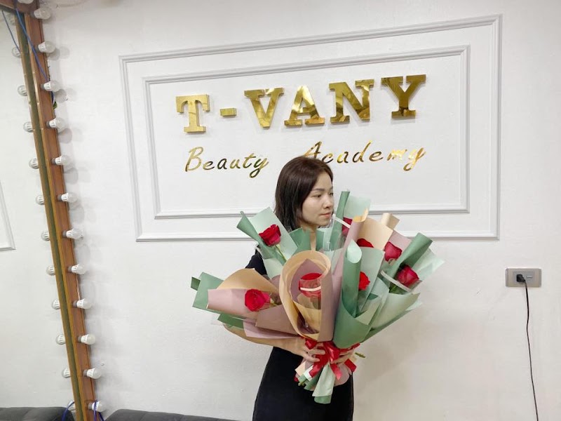 T-Vany Beauty Academy Thị Xã Từ Sơn - Wellness Retreat in Thị Xã Từ Sơn