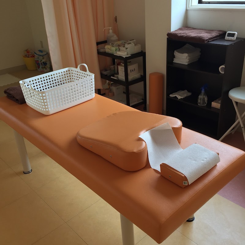 Taiyo Acupuncture and Orthopedic Clinic Takaki (Isahaya City Takaki Town) - Specializing in Back Pain, Headache, Autonomic Nervous Disorders - Day Spa in Isahaya