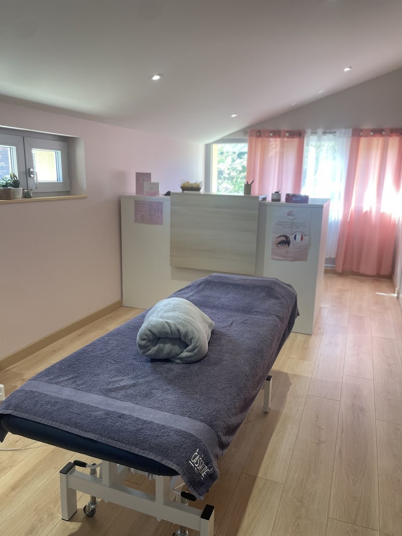 Tania Yanardag - soin & esthétique Salins-les-Bains - Day Spa in Salins-les-Bains