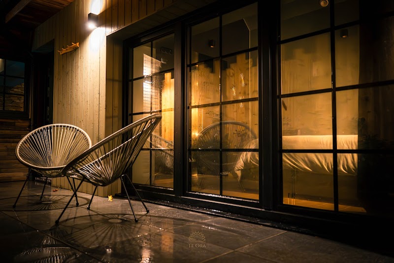 Te Ora Suite & Spa Celles - Wellness Retreat in Celles