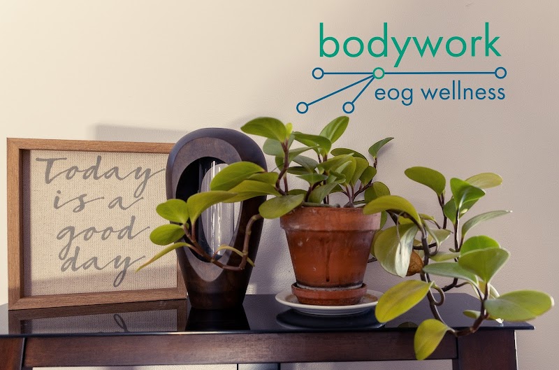 Thai Bodywork with Nancy Rockford - Day Spa in Rockford