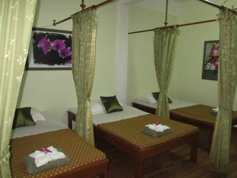 Tharawadee Health Massage Surin - Day Spa in Surin