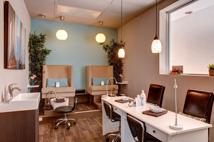 The Beach House Spa & Wellness New Tecumseth - Wellness Retreat in New Tecumseth