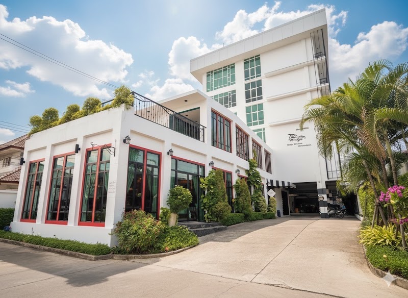 The Bridge Residence Hotel Kanchanaburi - Hotel Spa in Kanchanaburi