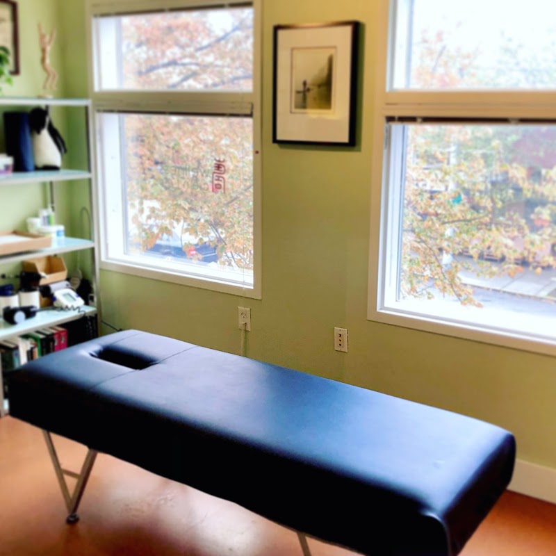 The Center for Whole Body Wellness Seattle - Wellness Retreat in Seattle