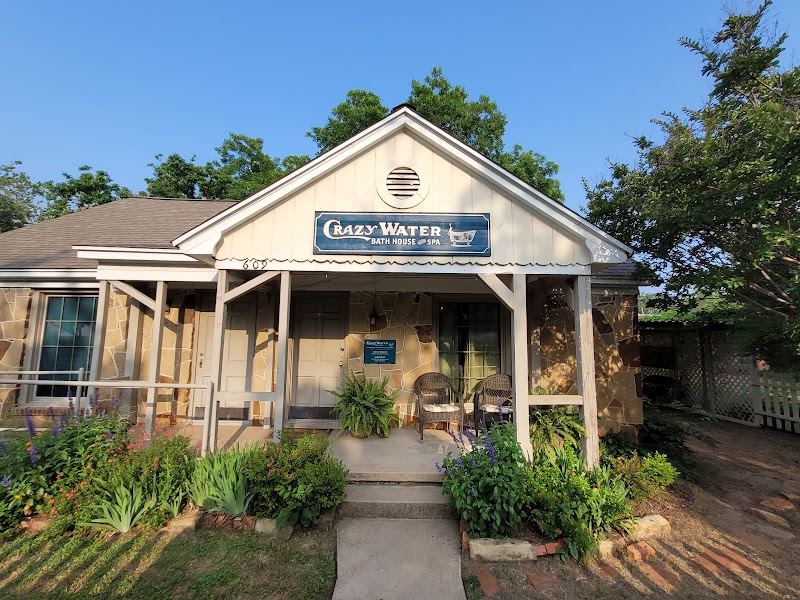 The Crazy Bath House Mineral Wells - Thermal Spa in Mineral Wells