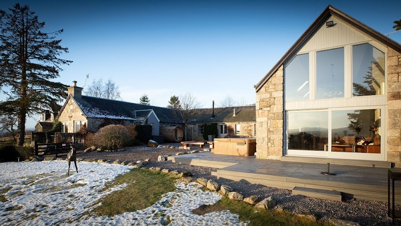 The Eagle's Nest Highlands