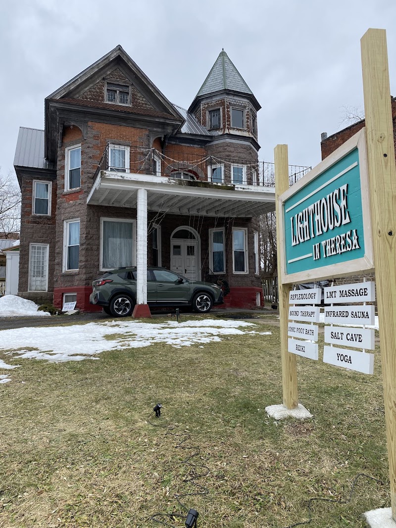 The Lighthouse in Theresa - Wellness Retreat in Theresa