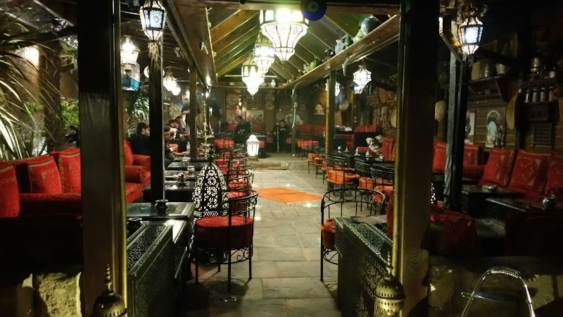 The Oasis London photo