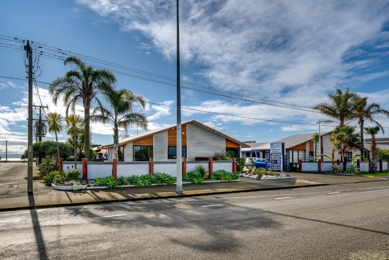 The Rocks Motel Hawke's Bay - Hotel Spa in Hawke's Bay