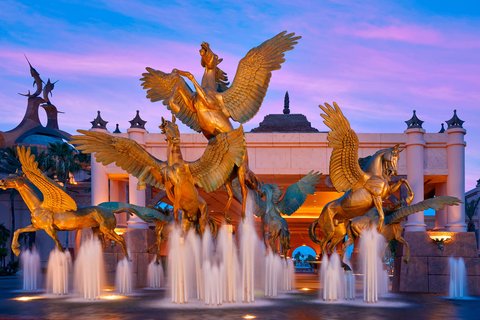 The Royal at Atlantis Nassau - Hotel Spa in Nassau