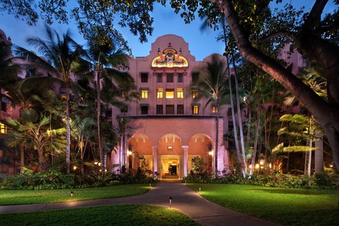 The Royal Hawaiian, a Luxury Collection Resort, Waikiki Oahu - Resort Spa in Oahu