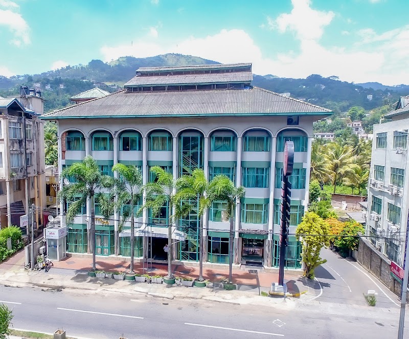 The Royal Mall Hotel & Shopping Mall Kandy - Hotel Spa in Kandy