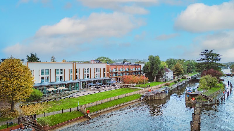 The Runnymede on Thames Hotel and Spa Berkshire - Hotel Spa in Berkshire