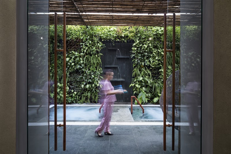 The Spa - Massage & Jacuzzi - Alba Spa Hotel Hue