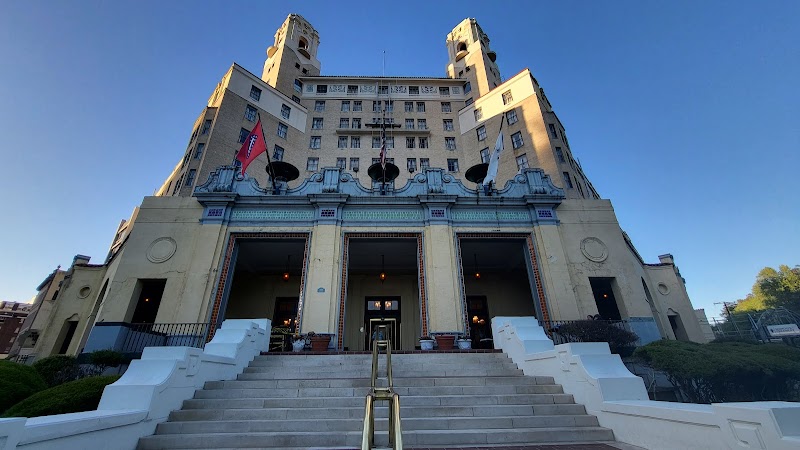 The Thermal Bathhouse and Spa Hot Springs - Thermal Spa in Hot Springs
