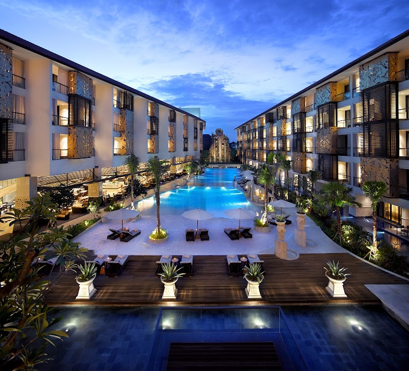 The Trans Resort Bali Seminyak - Resort Spa in Seminyak