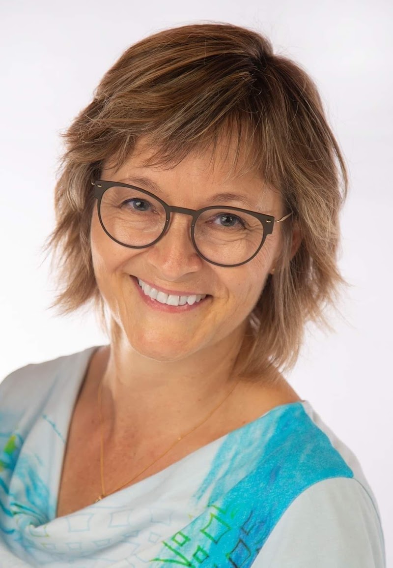 Theil - Massage og Udvikling Ballerup - Day Spa in Ballerup