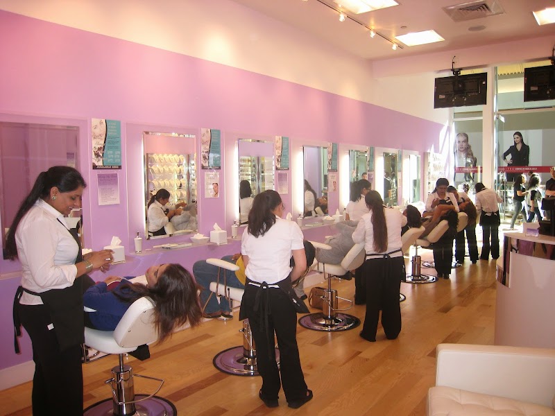 Threaded Beauty Salon and Spa Roseville - Day Spa in Roseville