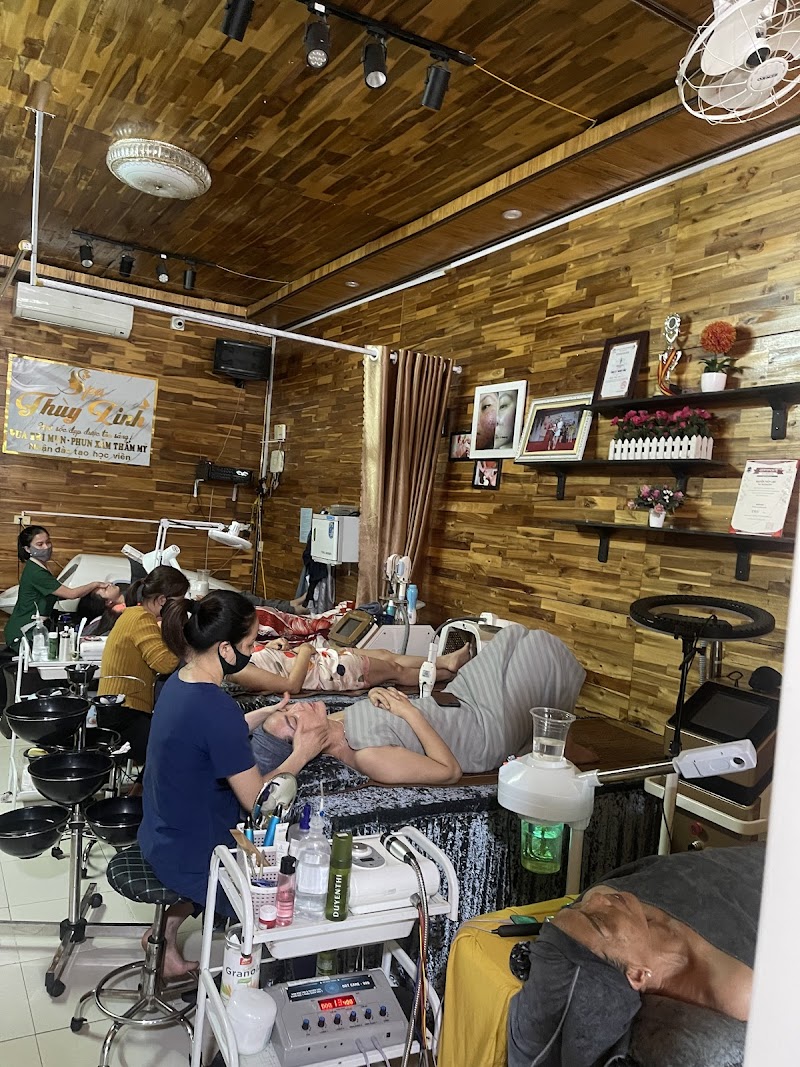 Thuỳ Linh Beauty Spa & Academy Huyện Đức Thọ - Day Spa in Huyện Đức Thọ