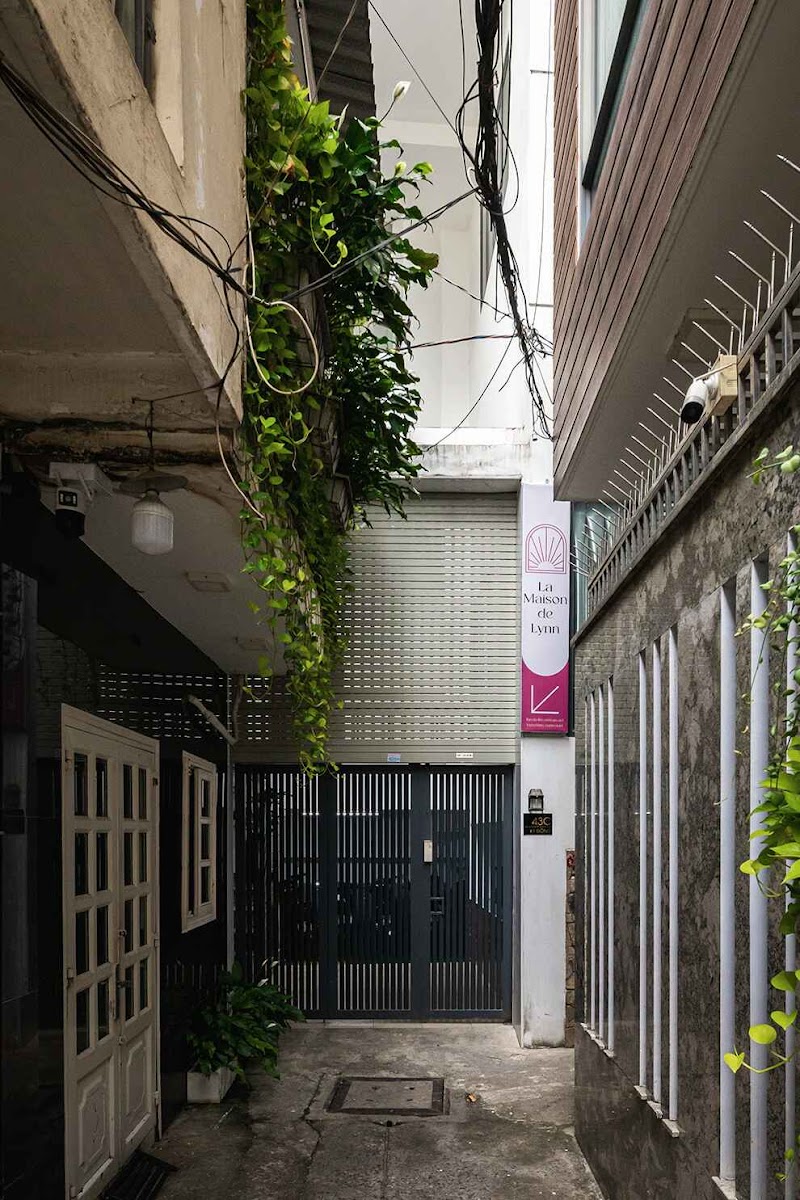 Tiệm nhà lyn Quận 3 photo