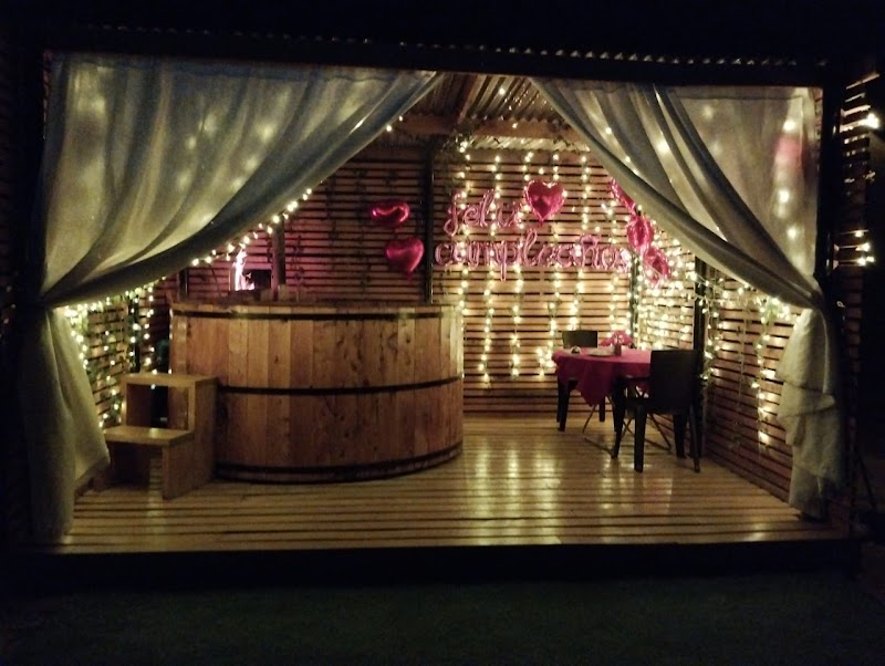 Tinajas oasis del desierto Atacama