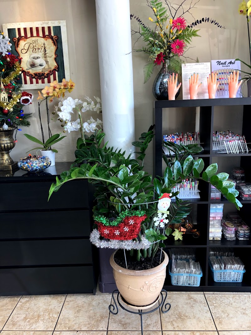 Tips N Toe Nails Spa Queen Creek - Day Spa in Queen Creek