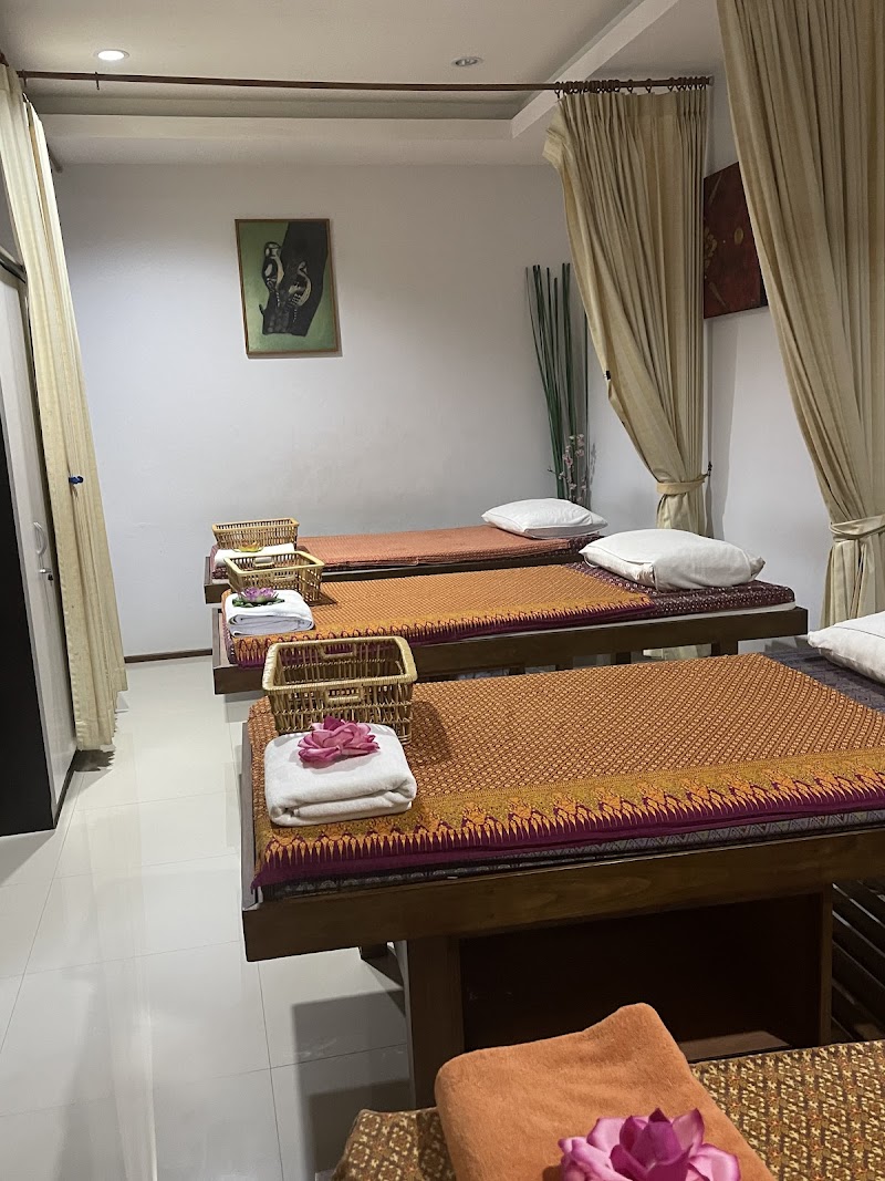 Toh Massage and Salon Cha Am - Day Spa in Cha Am