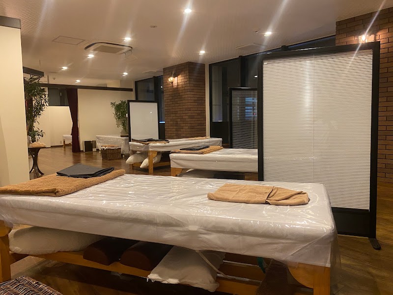 Toho Massage Motomachi Chinatown Naka Ward, Yokohama City - Day Spa in Naka Ward, Yokohama City