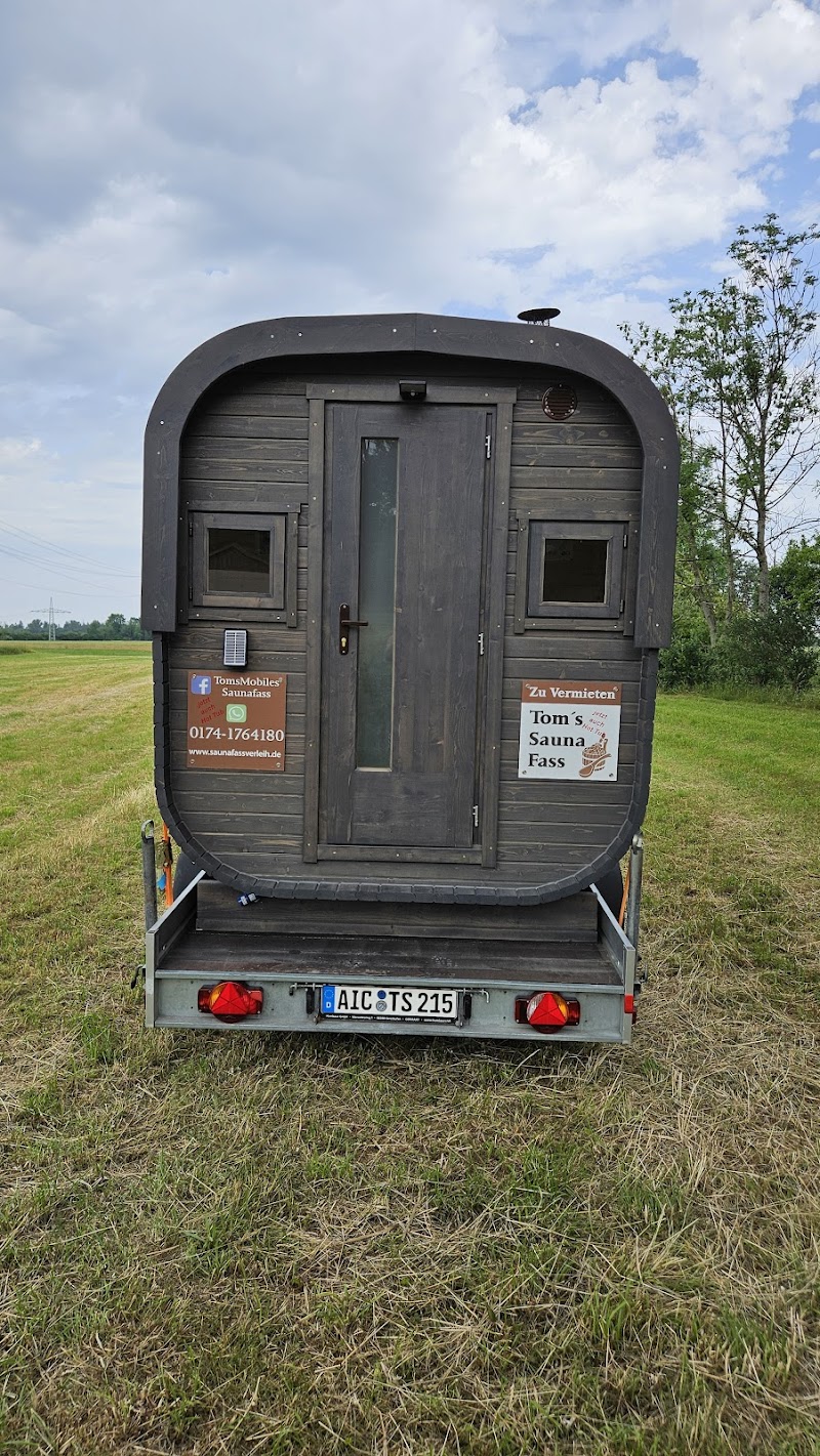 Tom's Mobiles Saunafass und Hot Tub Kissing - Day Spa in Kissing