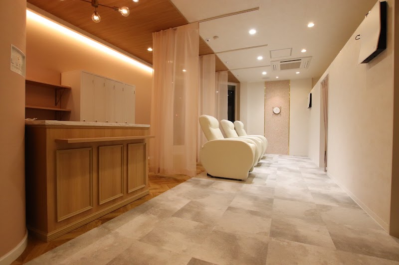 Total beauty luna Saga City - Day Spa in Saga City