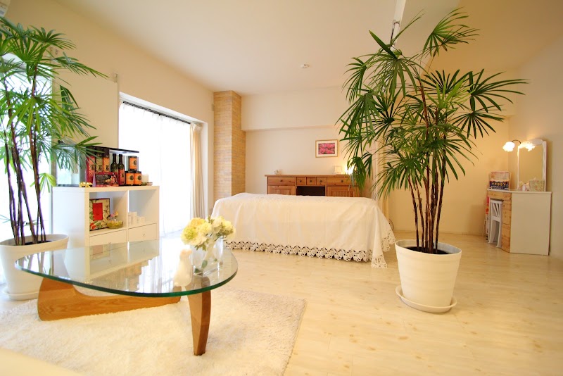 Total Beauty Salon Shin-e Fukuoka City Hakata Ward - Day Spa in Fukuoka City Hakata Ward