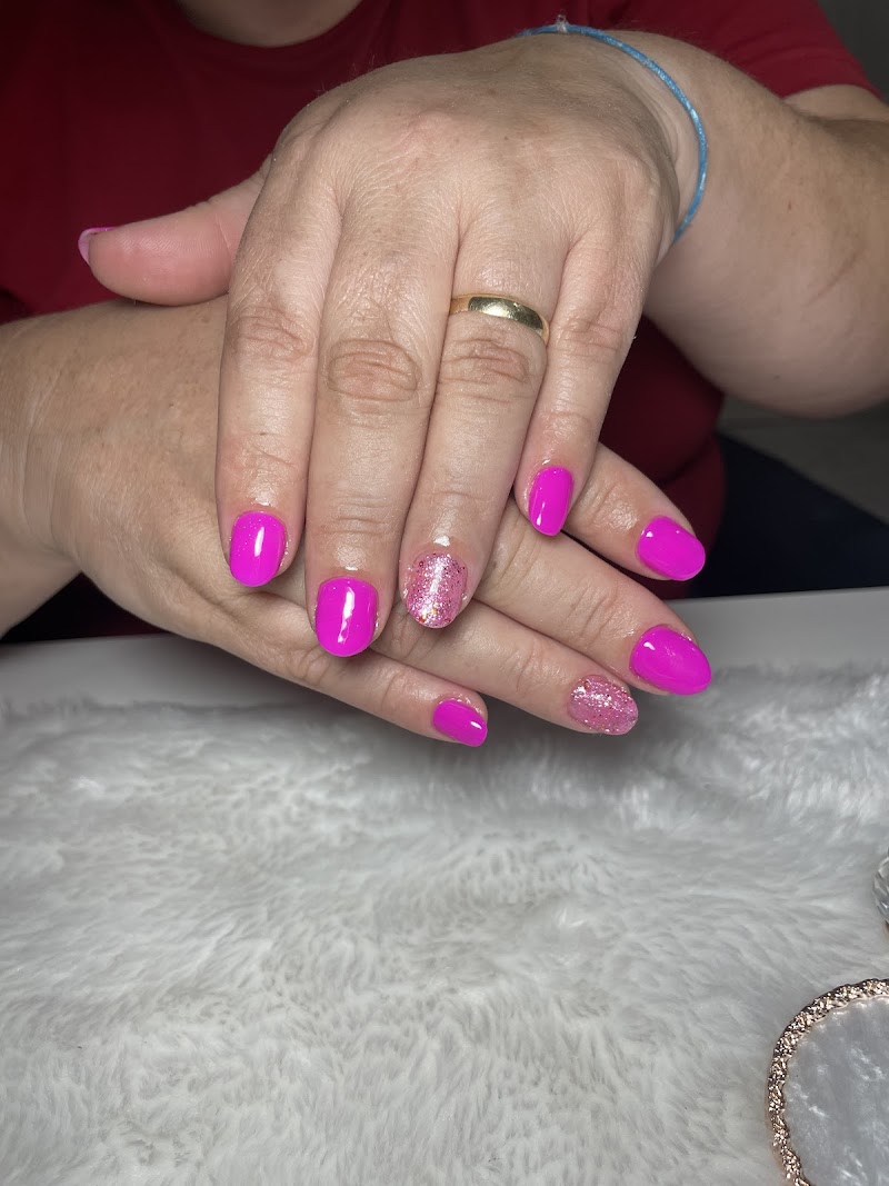 TOUCH - massagem estética e bem estar Içara - Day Spa in Içara