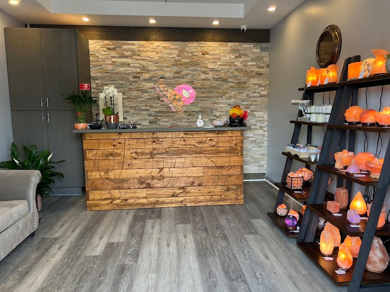 Tranquility 3 Spa & Salt Cave Levittown photo