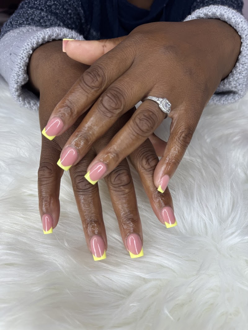 Trending Beauty and Boutique Kagiso - Day Spa in Kagiso