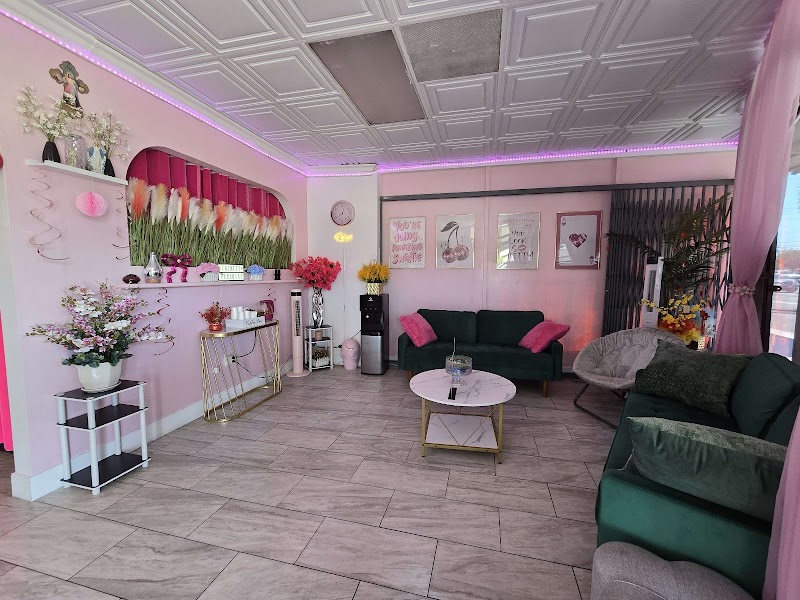 Trinity Paradise Spa Garden Grove - Day Spa in Garden Grove