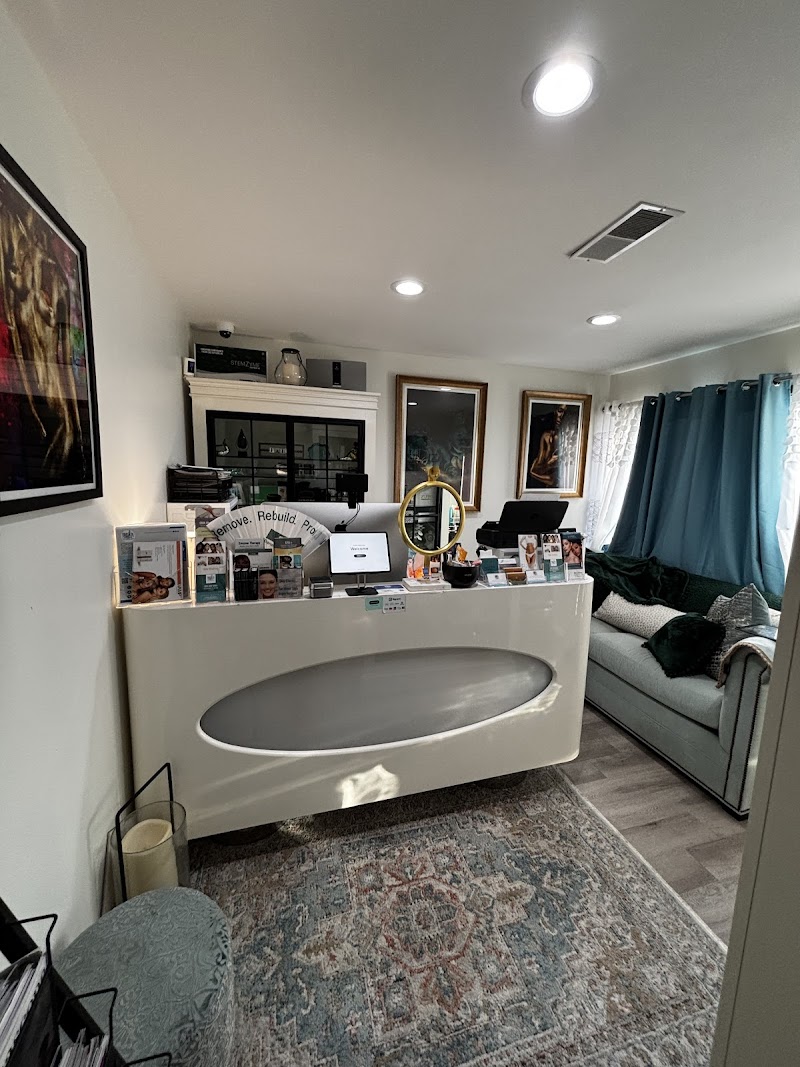 TrueSkin MedEsthetics Face & Body Beauty Bar Roswell - Day Spa in Roswell