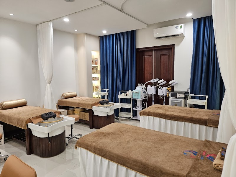 Trung tâm chăm sóc mẹ và bé Morri Care Quận Long Biên - Wellness Retreat in Quận Long Biên