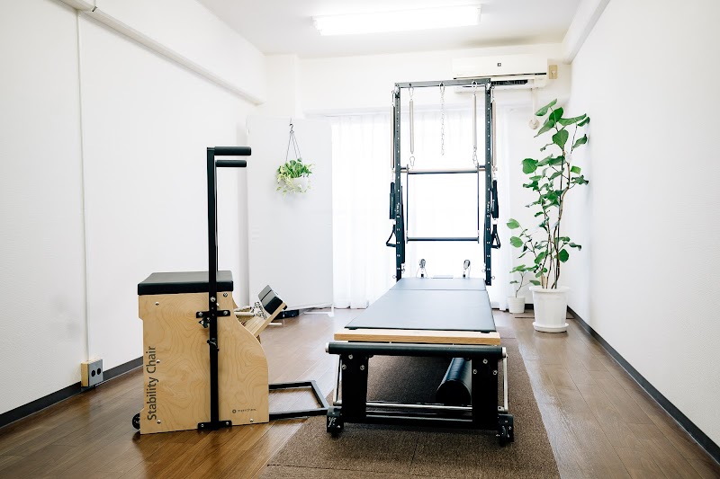 TRX & Pressure Training Studio Toyonaka City - Day Spa in Toyonaka City