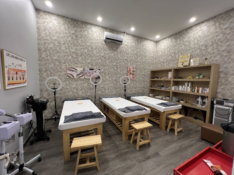 Uni Spa Phường Bình Long - Wellness Retreat in Phường Bình Long